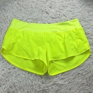 Lululemon Speed Up Low-Rise Short 2.5" Highlight Yellow